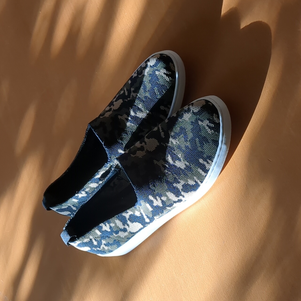 Adam Tucker 8.5 Camo Slip Ons